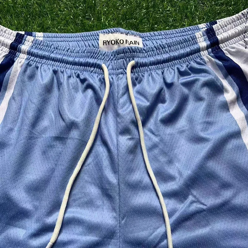 Shorts masculinos casuais soltos na moda, material de malha de secagem rápida, praia, corrida, esportes, fitness, shorts de treinamento masculino,