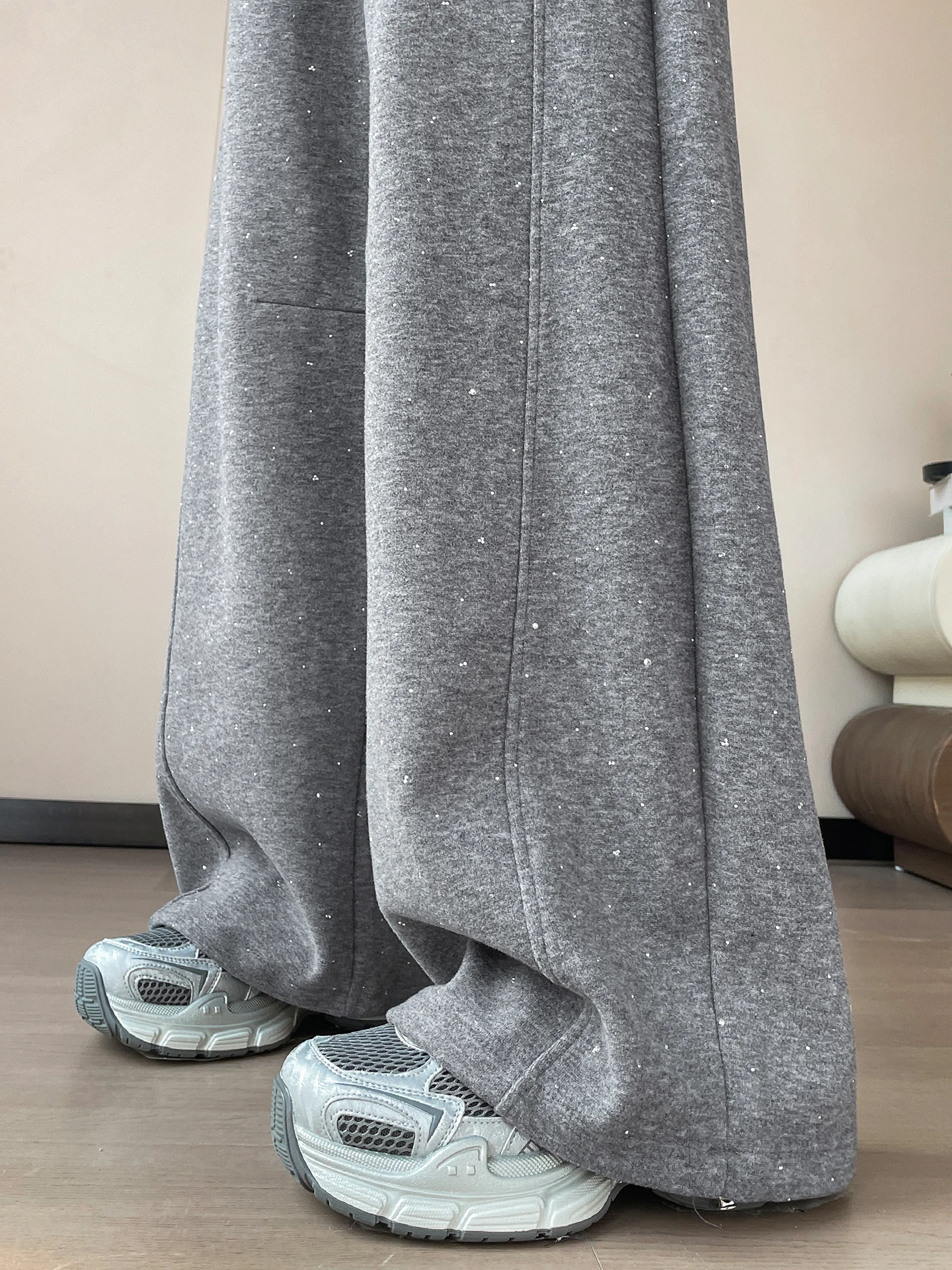 

iny Rhinestone Wide Leg Pants Women's Spring Summer Drapey High Waist Loose Casual Sports Sweatpants Knife Pants