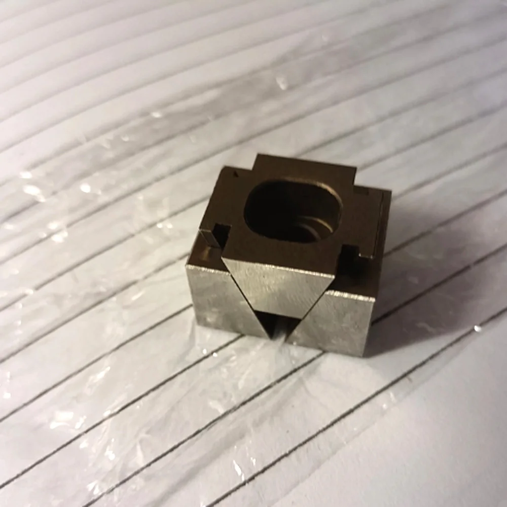 Werkstatt CNC-Zubehör Seitenbefestigungsklemmblock M6 M8 M10 M12 M14 M16 M20 Stahl Ok Spannfutter Pressmaschinen-Schraubstock Pneumatisches Werkzeug – Detail 14