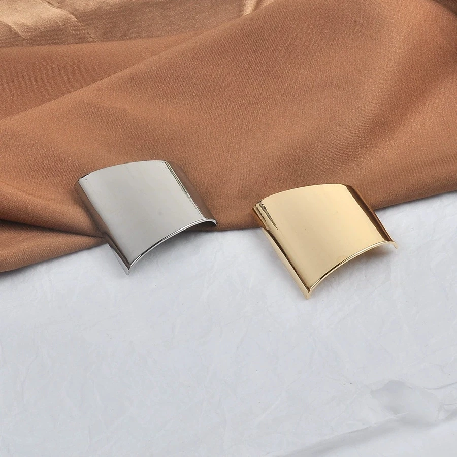 Simple Glossy Metal…