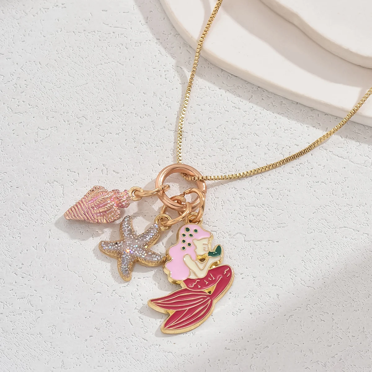 Multi Color Epoxy Kids Cute Pendant Necklace Starfish Heart Shell Conch Rainbow Charms Necklace Mermaid Tail Jewelry Girls Gift