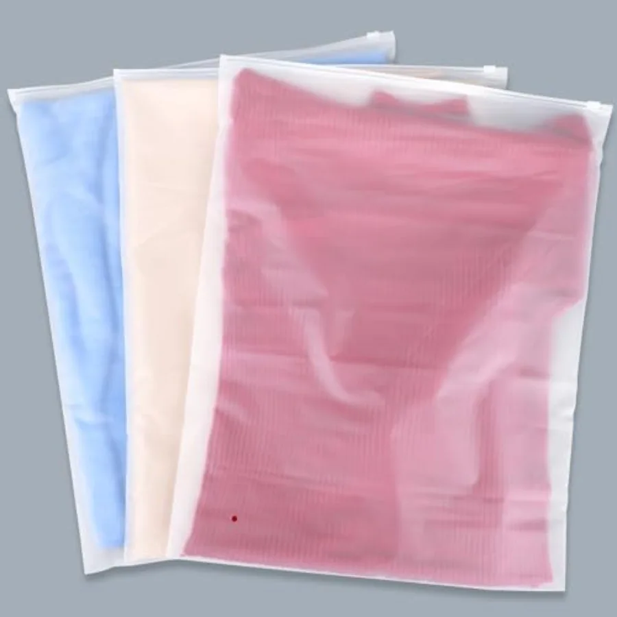 

Clothing Bags 100 Count 16x20 inch Extra Large Frosted Zipper Plastic Bags for Clothes Sweater Dress Jeans Jacket T Shirt Packa