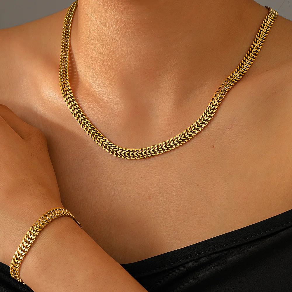 

Boho Double Layer Snake Chain Bracelet and Necklace Set, Waterproof and Fadeproof, Women's Jewelry, Wedding Party Favors