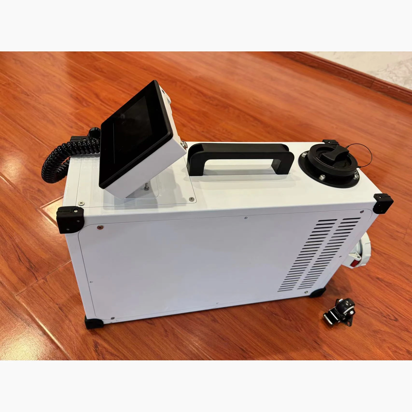 

Portable EV Charging Station 20kW CCS Commercial/Home DC Fast Charging.