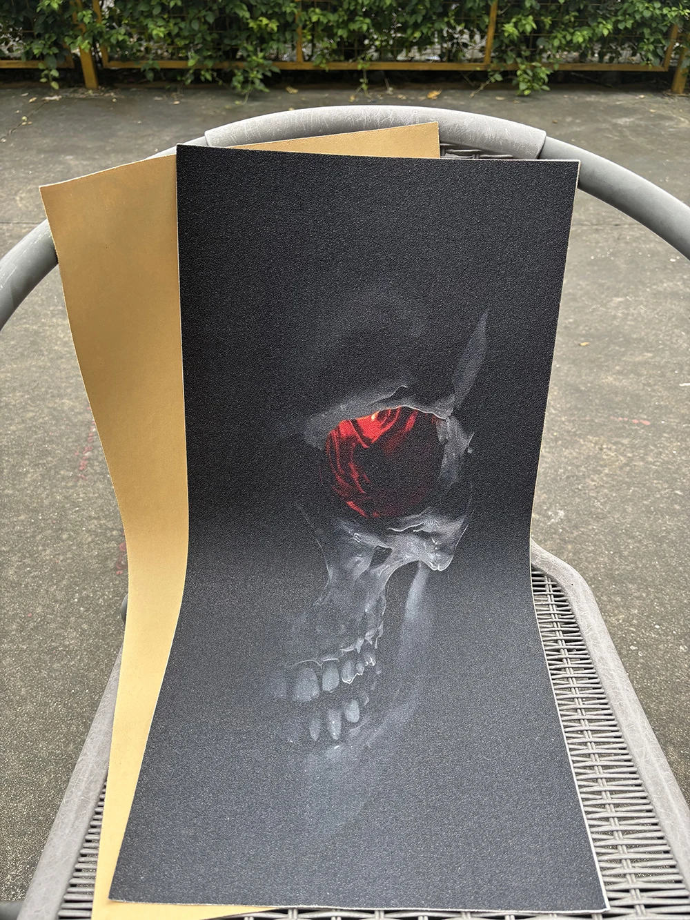 Electric Scooter Anti-slip Sticker Sandpaper Skateboard Grip Tape Sheet 60*30cm Dark Red-eyed Skull Pattern