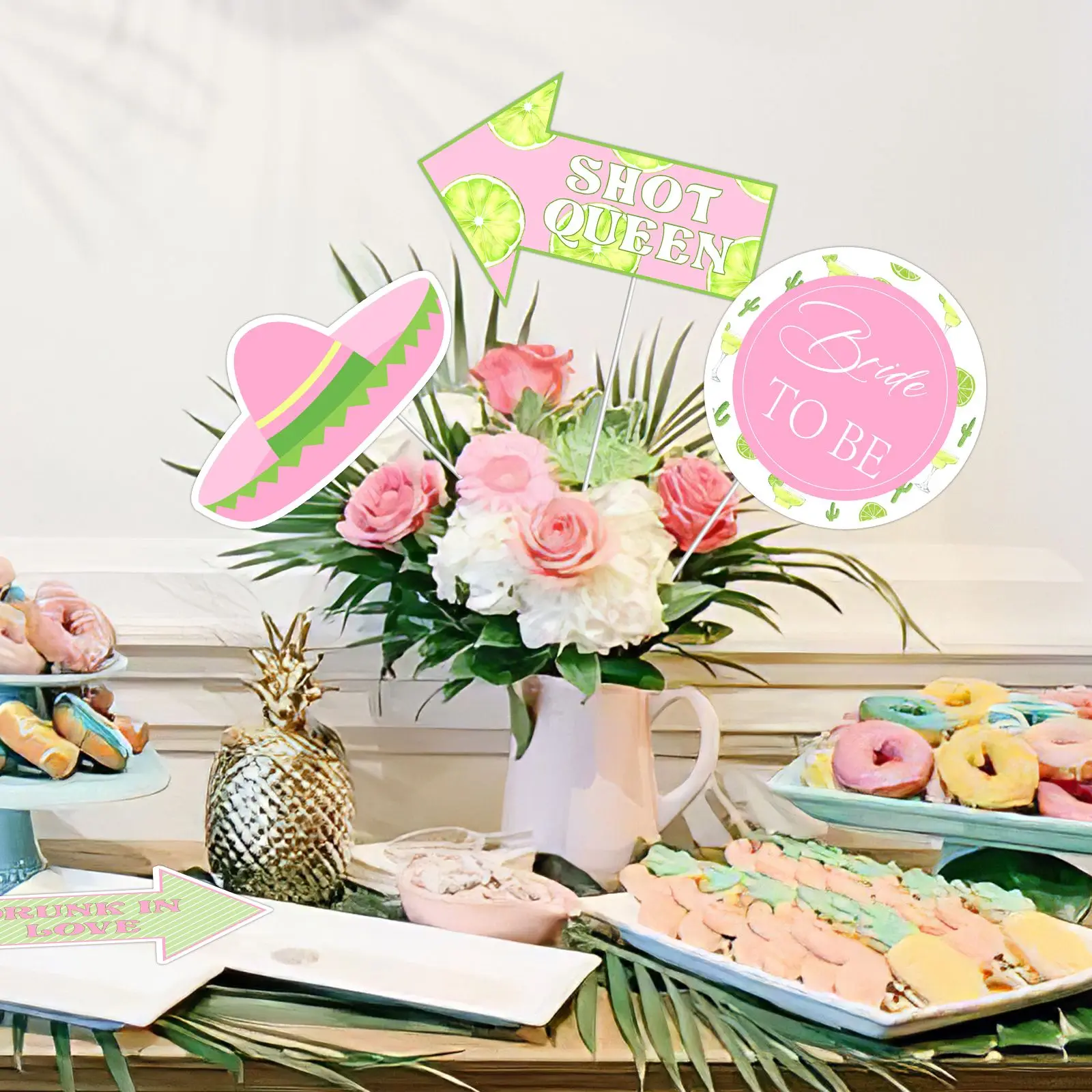 Zestaw rekwizytów do fotobudki Margs and Matrimony, rekwizyty do zdjęć Final Fiesta Margarita Fiesta, artykuły na wieczór panieński