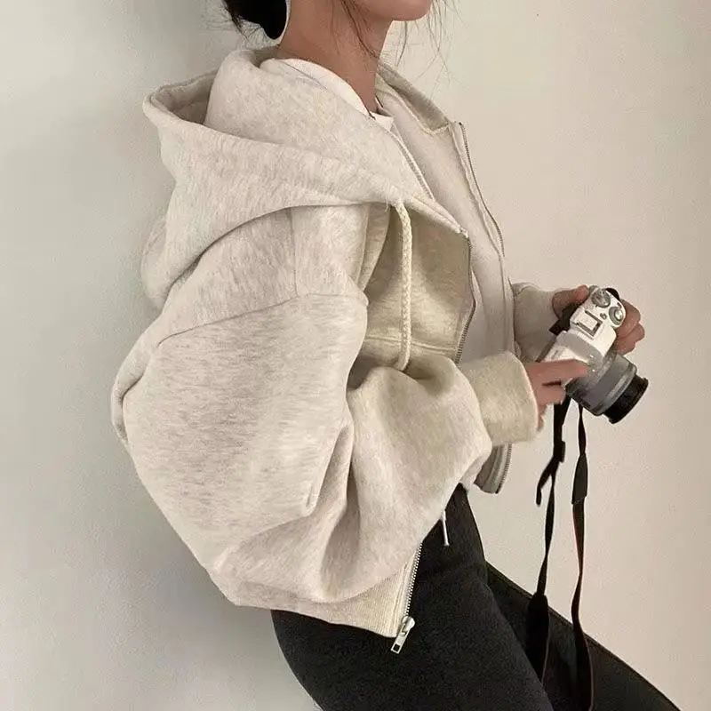 女性用フリース裏地付きクロップドジップフーディースリムフィットスウェットシャツ春秋暖かいスリムジャケット、滑らかなシルエット