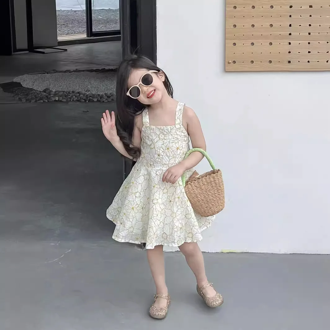 Embossed fabric: Korean version of girls' summer backless ruffled resort gauze skirt puffy sundress