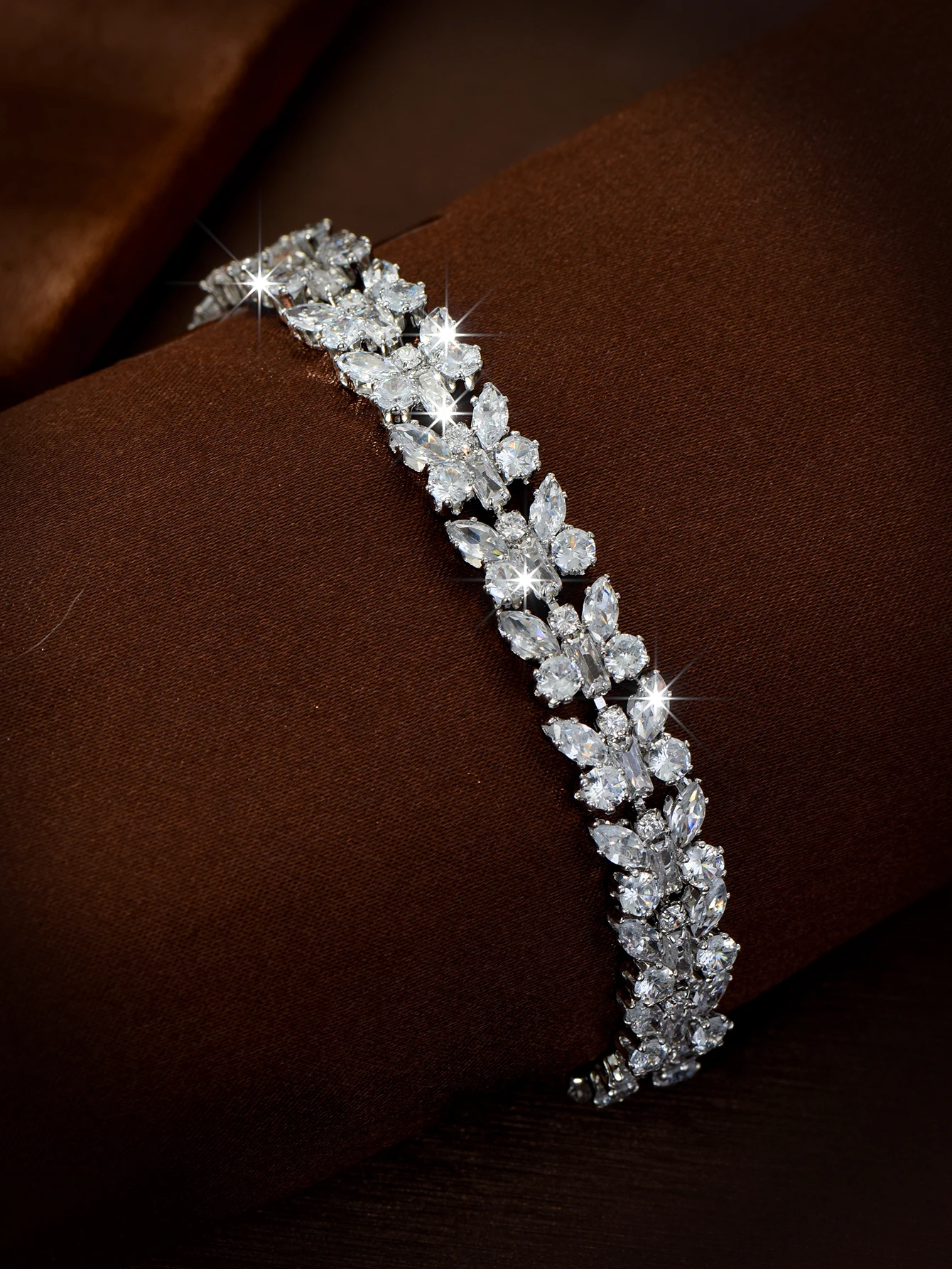 HIBRIDE New Luxury Hip Hop Glitter Jewellery Everyday Dress Accessories Set Ladies Bracelet Work Evening Prom Gift Party B96