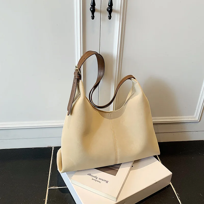 

2025 Autumn Niche Bucket Tote Bag, Vintage Minimalist Shoulder Purse, Women's Crossbody Day to Night Bag, Casual Sling Bag