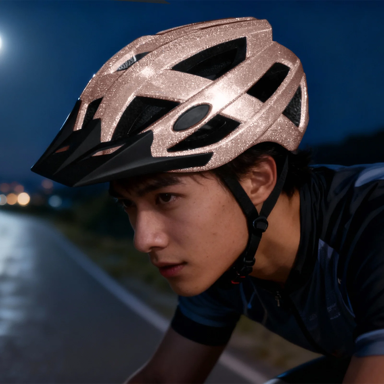 Bike Helmet with Sun Visor Adult Riding Helmet Lightweight with Removable Sun Visor Cycling Helmet for Road and Mountain Bikes