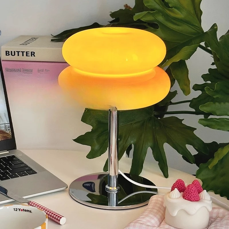

Nordic double-layer sandwich night light Bauhaus simple living room bedroom ins bedside atmosphere desk lamp