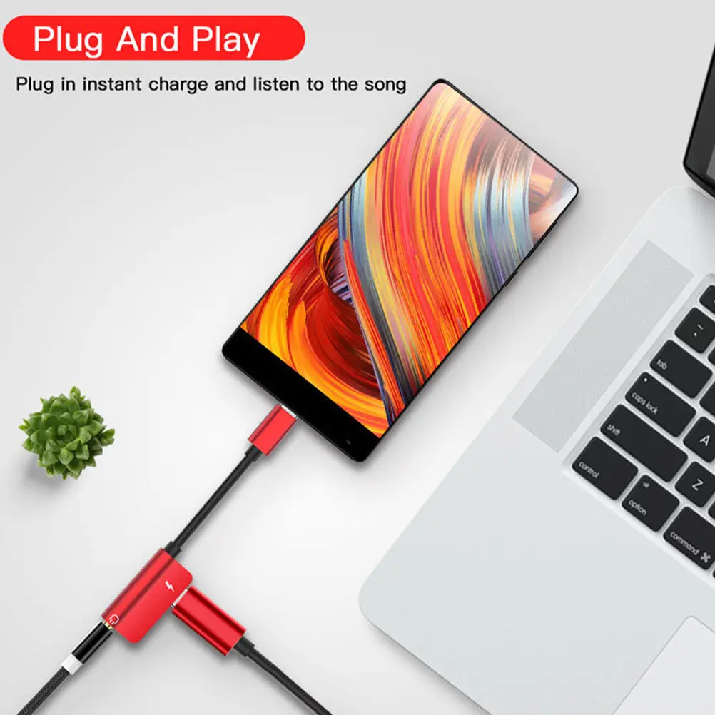 Type-C to 3.5mm Audio Adapter 2-in-1 Headphone Converter for Simultaneous Charging and Listening Compact Portable Alloy Design