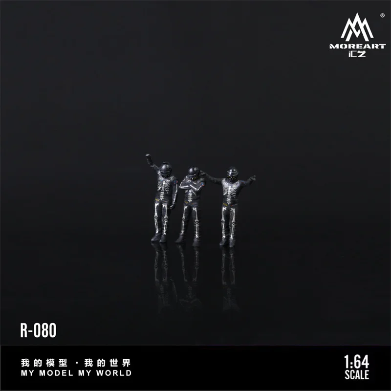 

MoreArt 1:64 RACING CAR DOLL BONE DRAGON SET Model Miniature Gifts