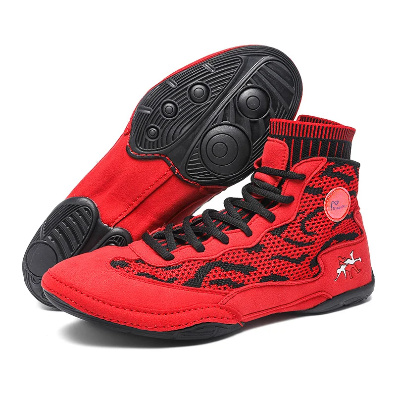 2026 Anti Slip Boxing Shoes Men Lightweight Golfing Footwears Male Breathable Golfing Sneakers Gym