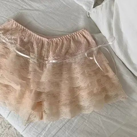 2024 Blommig Spets Lolita Säkerhetsbyxor Dam Sommarshorts Underkjol Kalsonger Flickor Mode Prinsessa Lösa Shorts Säkerhetsshorts 10 best sales säkerhetsbyxor under en kjol - №8