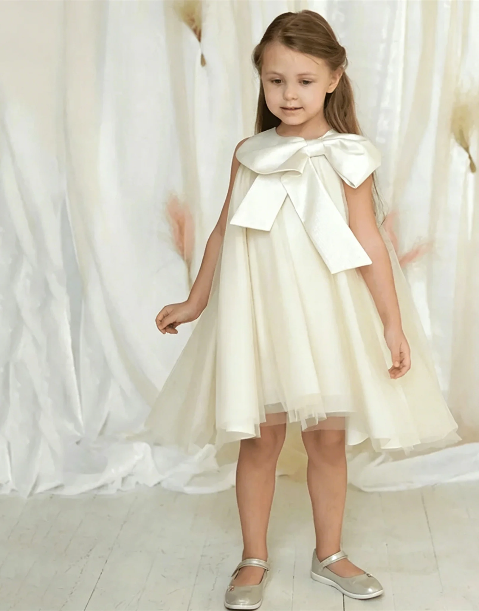 Elegant Customized Flower Girl Dresses For Sleeveless with Bow Tulle Knee Lenght Wedding Girls Birthday First Communion Gown