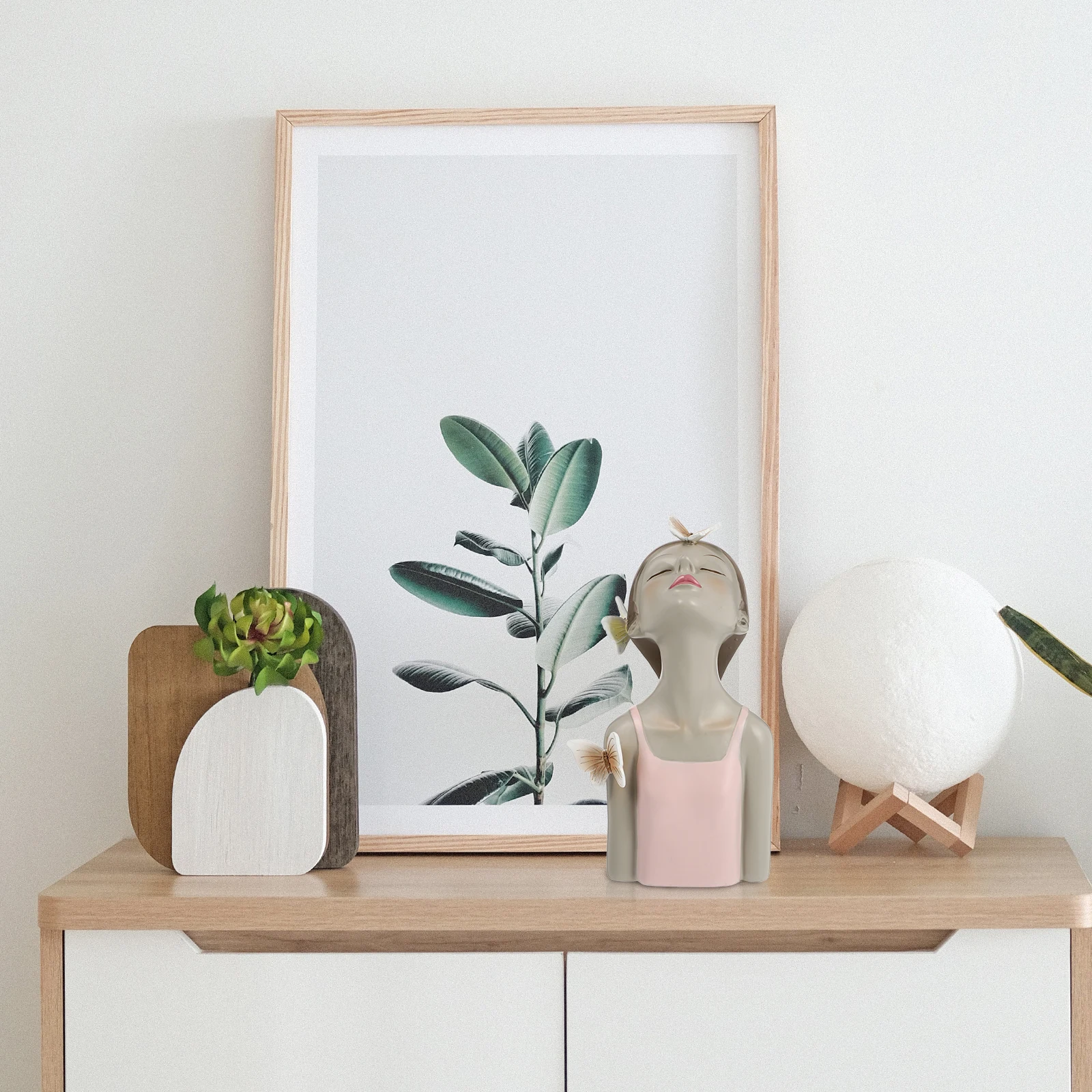 

1Pcs Delicate Butterfly Decor Sculpture Resin Statue for Home Interior Decoration Desktop Centerpiece Modern Craft