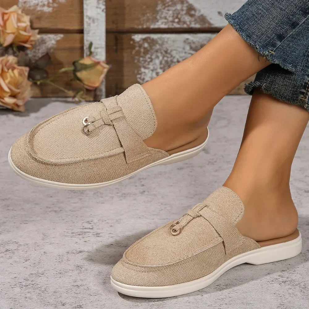 Neue lässige Mules mit flachem Boden, Loafer mit Quasten und Schnallenverschluss, modische Damenschuhe, Markenschuhe mit Metallschnalle, bequeme Slip-on-Schuhe – Detail 7