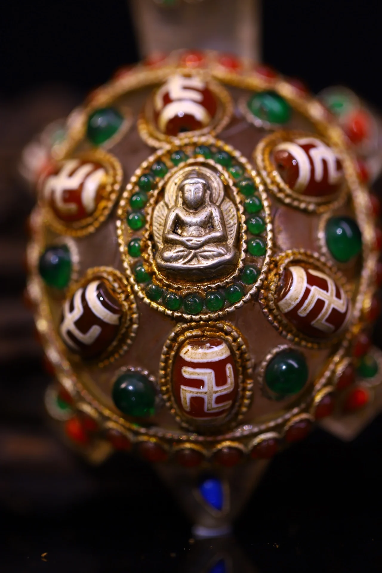 4”Tibetan Temple Collection Old Natural Crystal Mosaic Gem gZi Beads Sakyamuni Buddha Turtle Statue Pendant Worship Hall