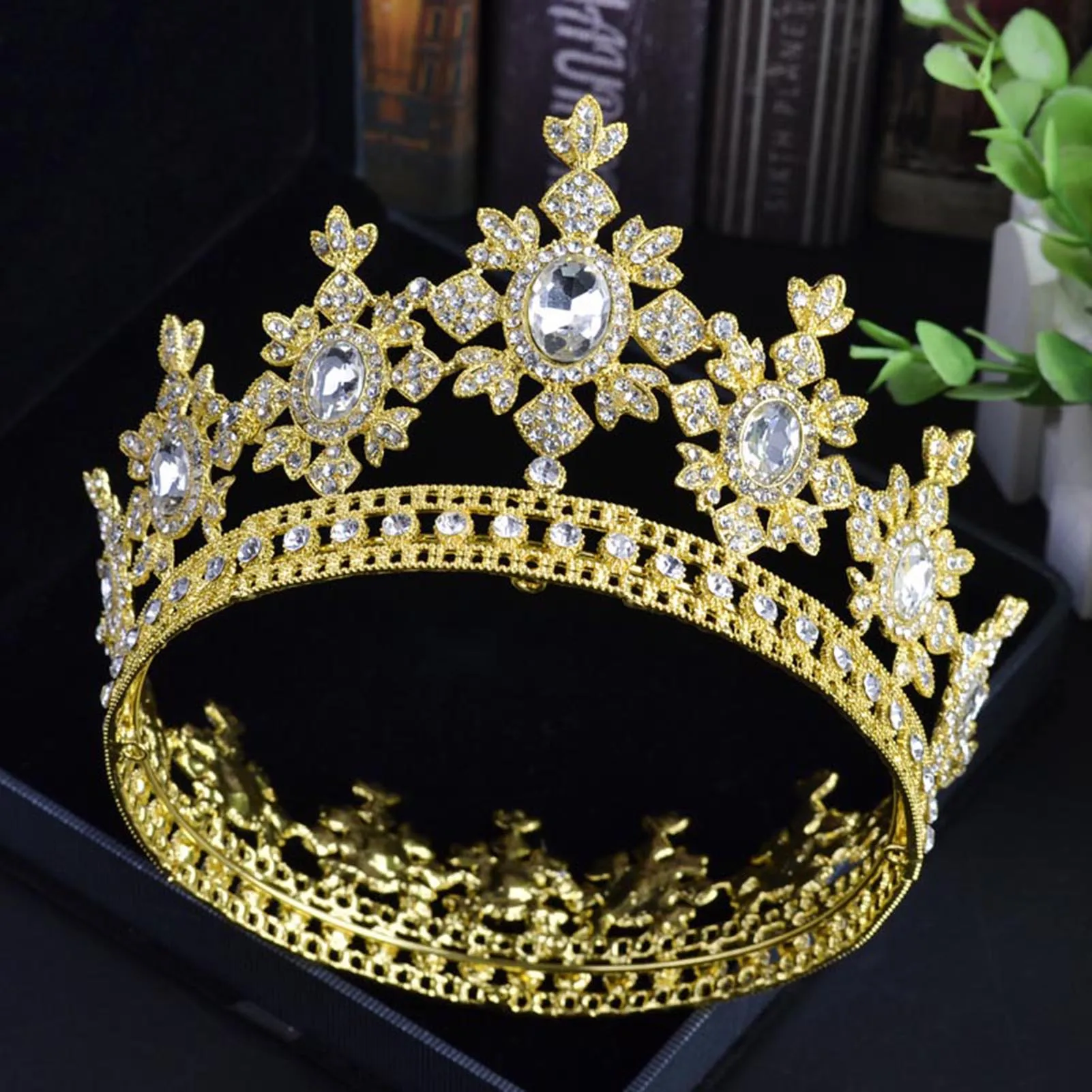 Elegant Glittering Diamond Crown Non-Slip Styling Crown Headpieces for Women Girls Hair Accessorie