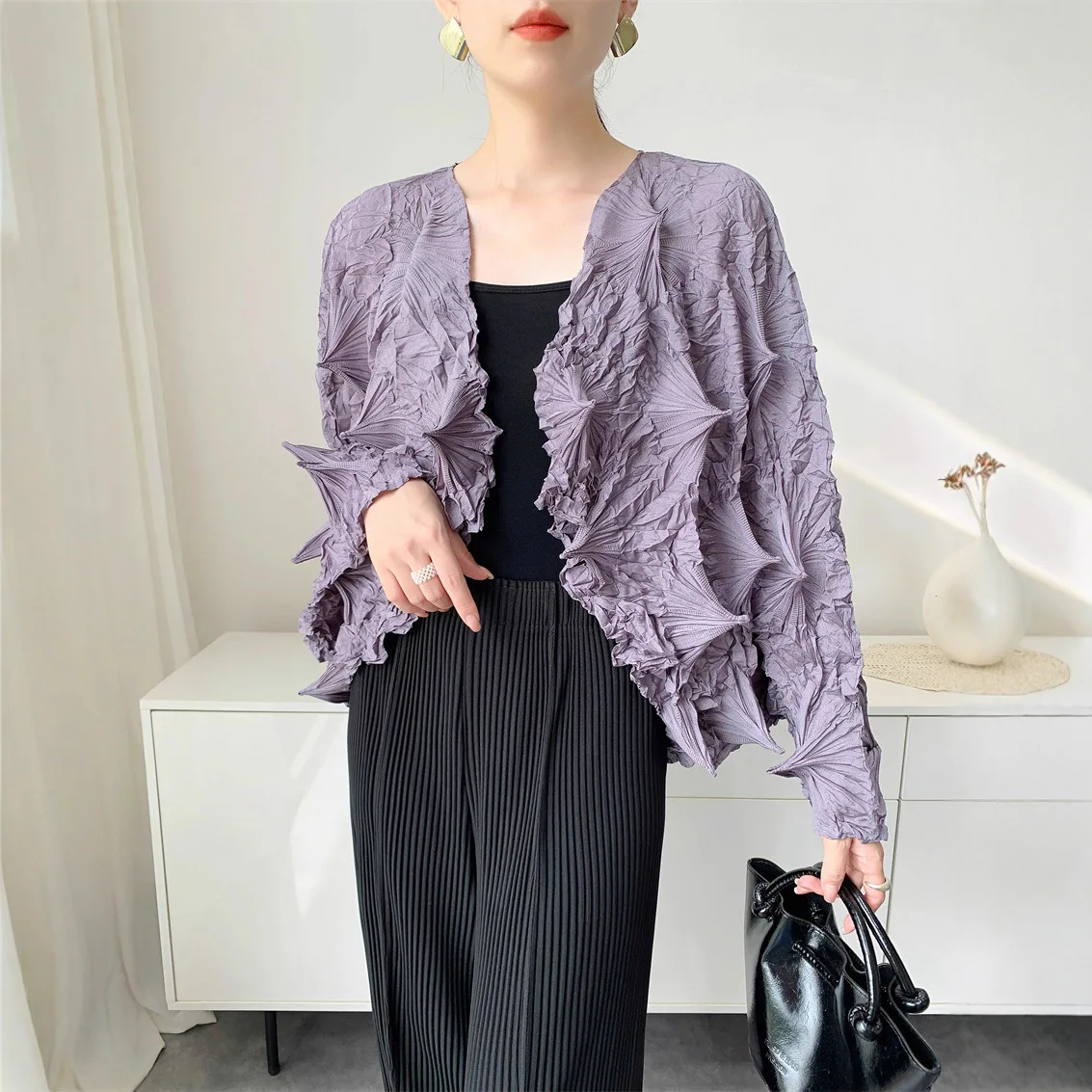 Miyake Pure Handmade Pleated Jacket for Women 2025 Spring and Autumn New Solid Color Long-Sleeved Cardigan Top for Women