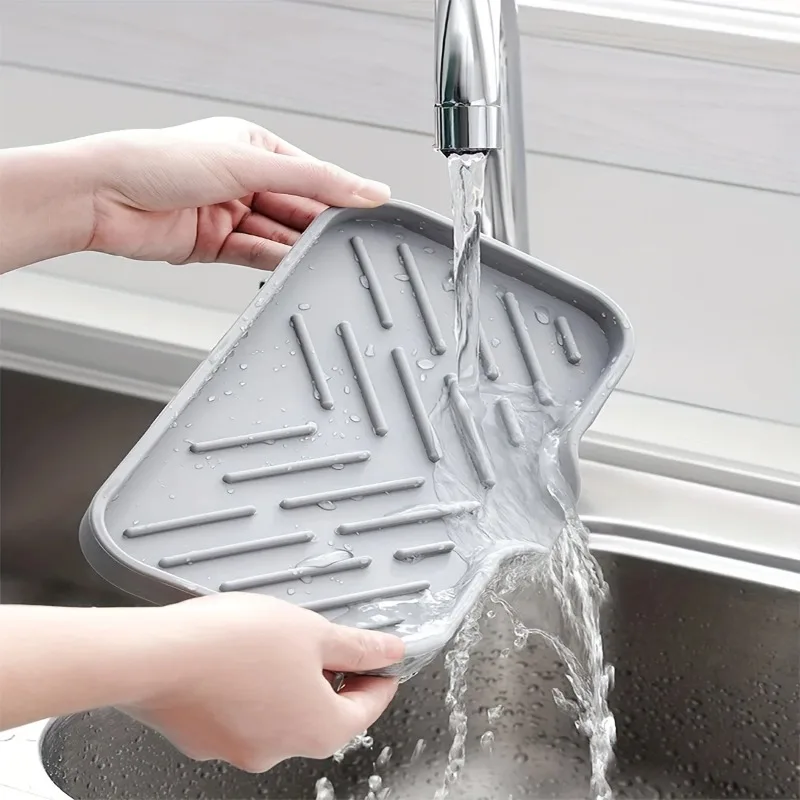 Japanese Style Slope Drain Soap Dish Silicone Storage Tray for Kitchen Sink Quick‑Dry Soap Holder for Bathroom Countertop