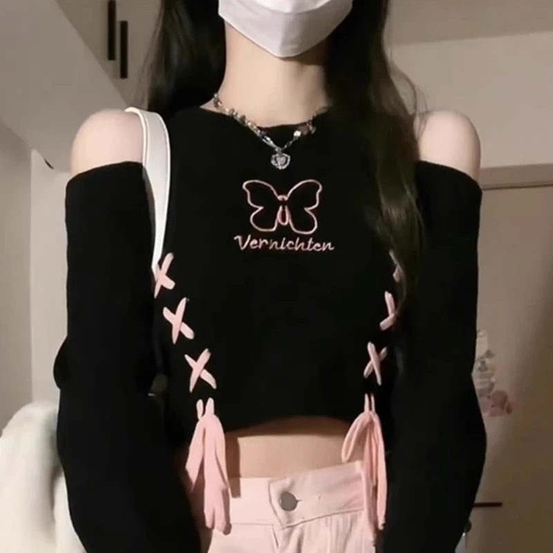 

Новинка 2025 года, пикантный женский укороченный свитер в стиле ретро с вышивкой бабочки и открытыми плечами для девочек