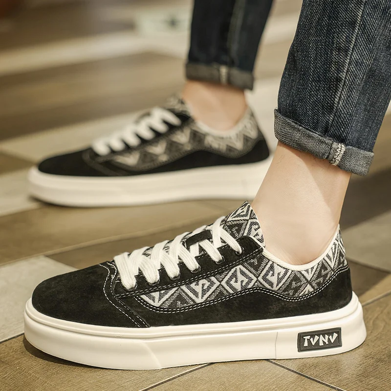 

Summer High-Quality Summer Breathable Fabric Patchwork Ultra-Fine Fiber White Sneakers for Men39-44Lightw Breathable Comfortable