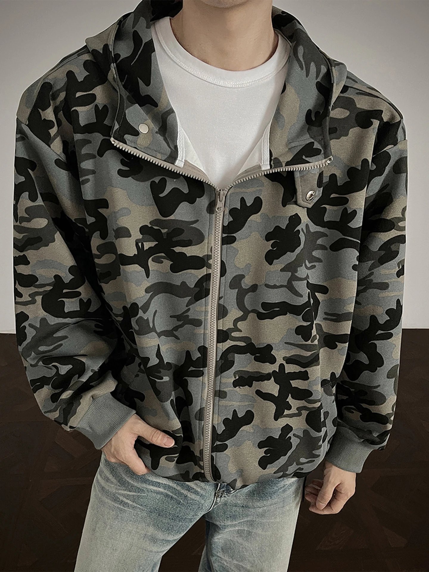 Men's Camouflage Short Jacket Drawstring Hem Hoodie High Street Style Casual Wear Resistant Shrinkage Free Treatment Zipper D...