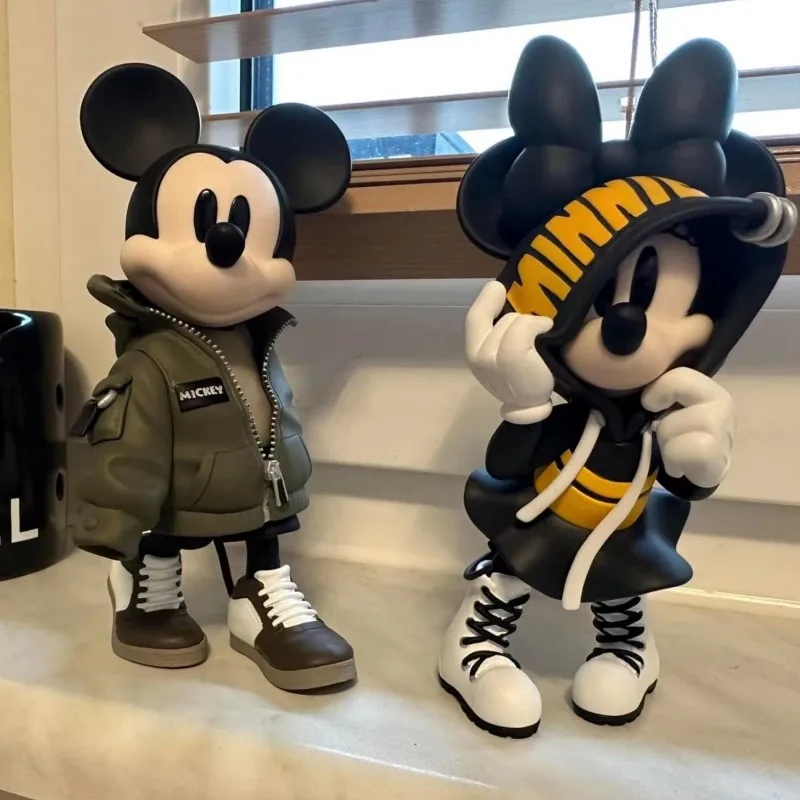 New 15cm Disney Cartoon Pvc Mickey Mouse  Model Anime Figure Doll Black Mickey Love Ornament Action Figurines Toys For Friend