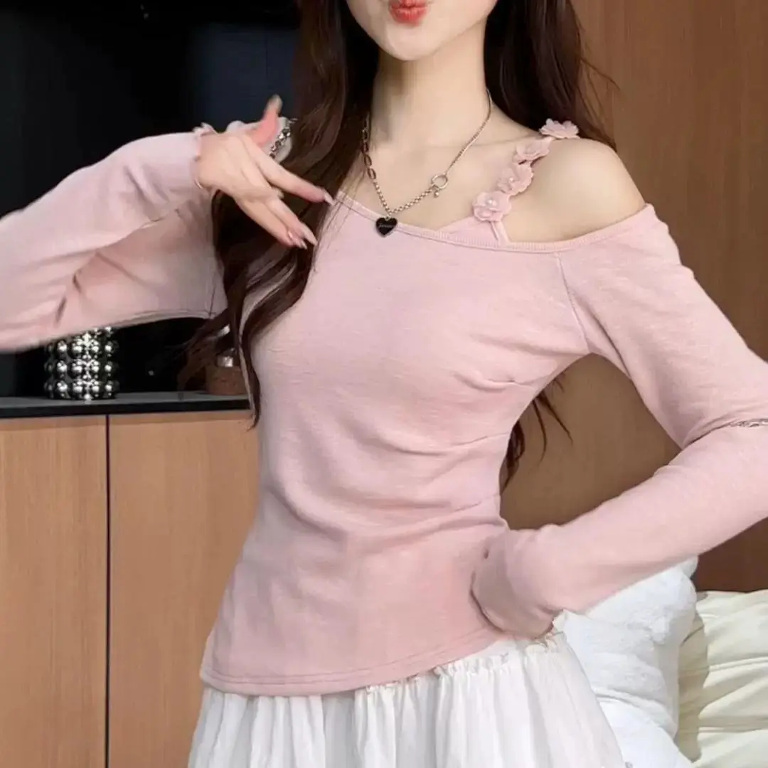 

Fake Two-piece Splicing Flower Long-sleeved T-shirt for Women's Slim-fitting and Thin Design Niche Off-shoulder Top