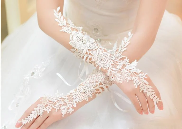 Nowe rękawiczki ślubne gorąca sprzedaż wysokiej jakości Iovry bez palców długość łokcia koronkowe zroszony ślubne rękawiczki ślubne Bride Glove