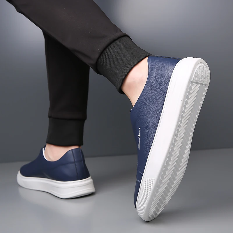 メンズカジュアルシューズ - 通気性のある柔らかいソールのカジュアルレザーシューズ