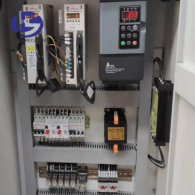 수평 평상형 선반 CK6140 CNC 터닝 머신 공장 판매