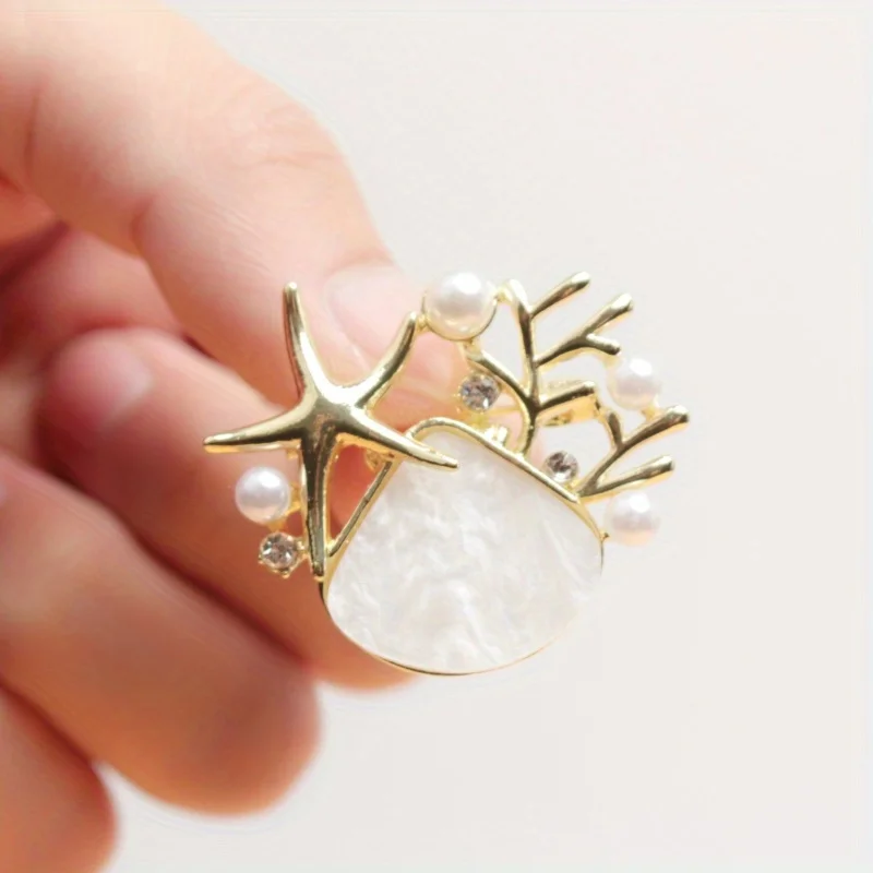 Fashion Vintage Sea Animal Starfish Imitation Shell Brooch for Men and Women Universal Pin Accessory Gift