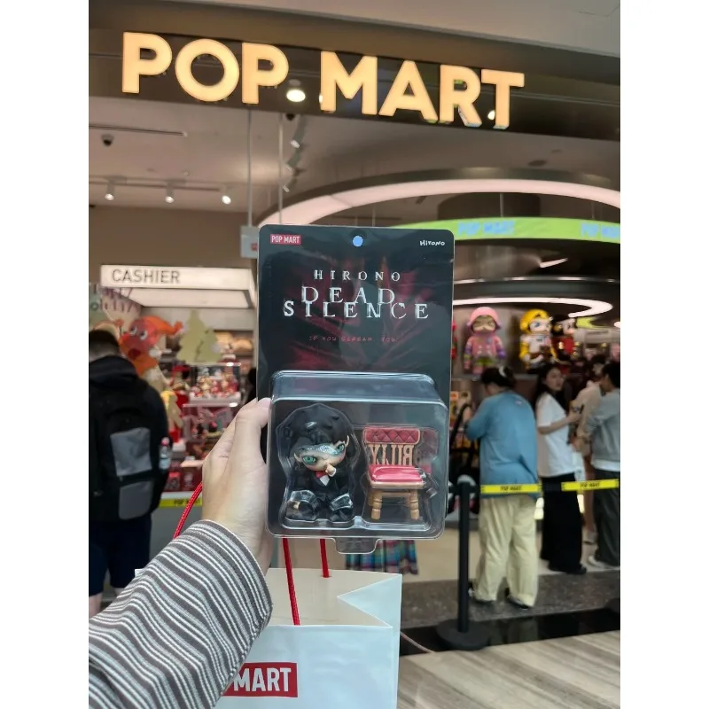 

Фигурка POPMART Hirono × Dead Silence, ограниченная серия, подвесная карта, экшн-персонаж, оригинальная коллекция, сжиданные игрушки, подарки