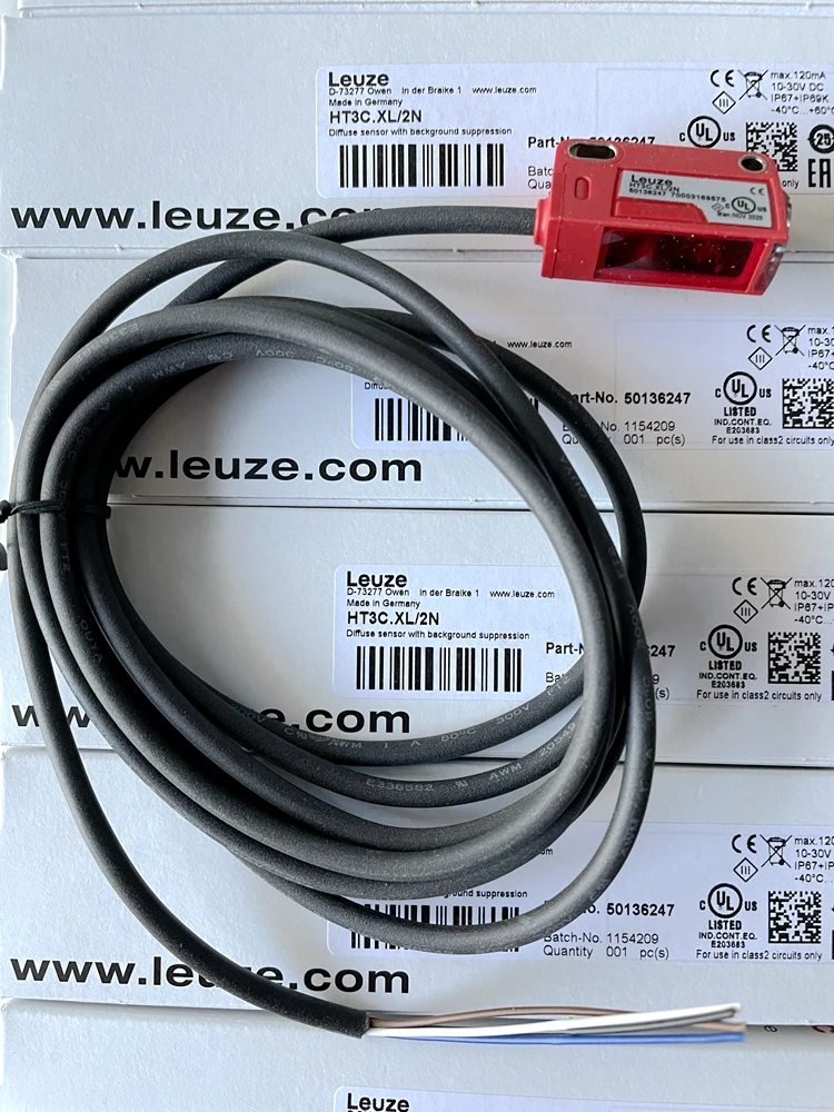 

German LEUZE Photoelectric Switch HT3C XL/2N HT3C XL/4P HRTR 3B/66-XL