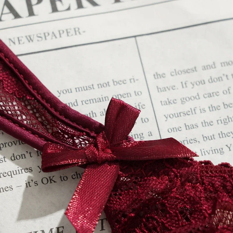 Sujetadores románticos franceses de media Copa para mujer, Top Sexy de encaje con escote en V profundo, ropa interior Bralette fina con cierre cómodo y transpirable