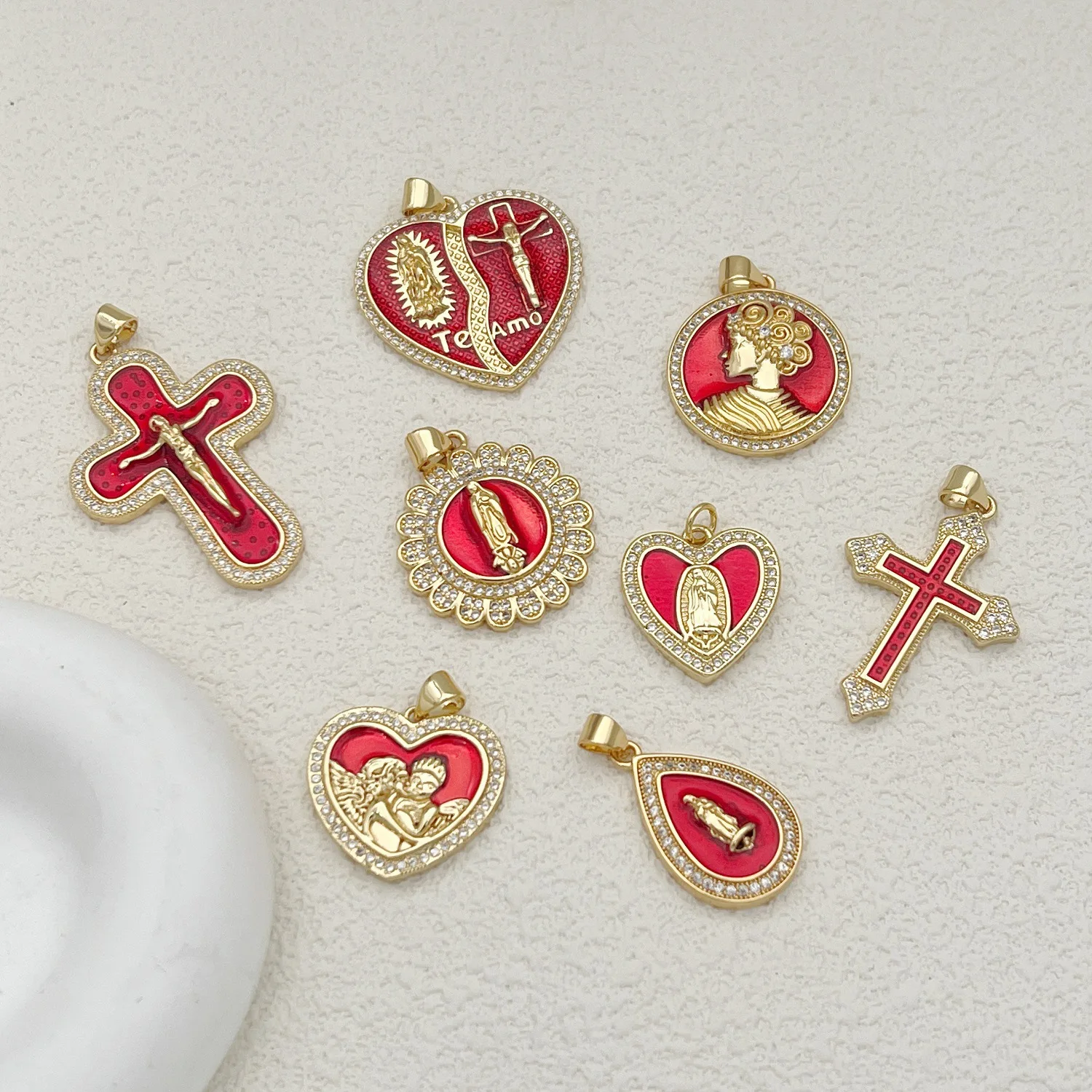 

5 Pieces European and American Red Virgin Mary Cross Pendant Accessories DIY Pearl Necklace Jewelry Making Materials Wholesale