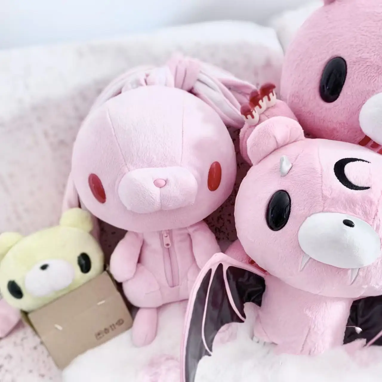 Leuke universele konijn pluche pop schoudertas roodogig konijn meisje hart cartoon rugzak om vriendin een verjaardagscadeau te sturen