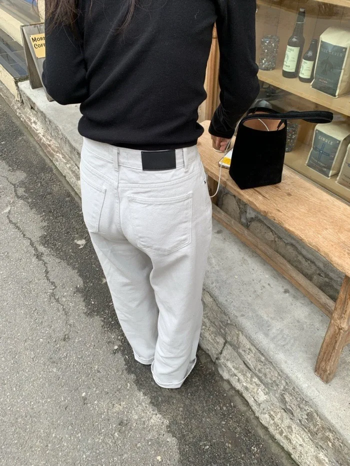 

Slim Straight Leg Jeans Trendy Dir ey High Waist Cotton Casual Sle Women's Jeans Straight Leg Design for Autumn Season
