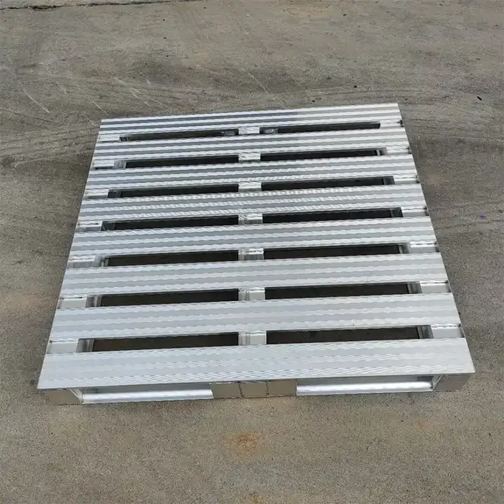 4-way entrance stackable aluminum service pallet use inventory and transportation
