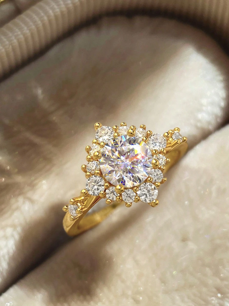 خاتم من الفضة الإسترليني عيار 925 فاخر كلاسيكي لامع أبيض مستدير من الزركون للنساء لذكرى الزفاف والارتداء اليومي مجوهرات فاخرة فاخرة