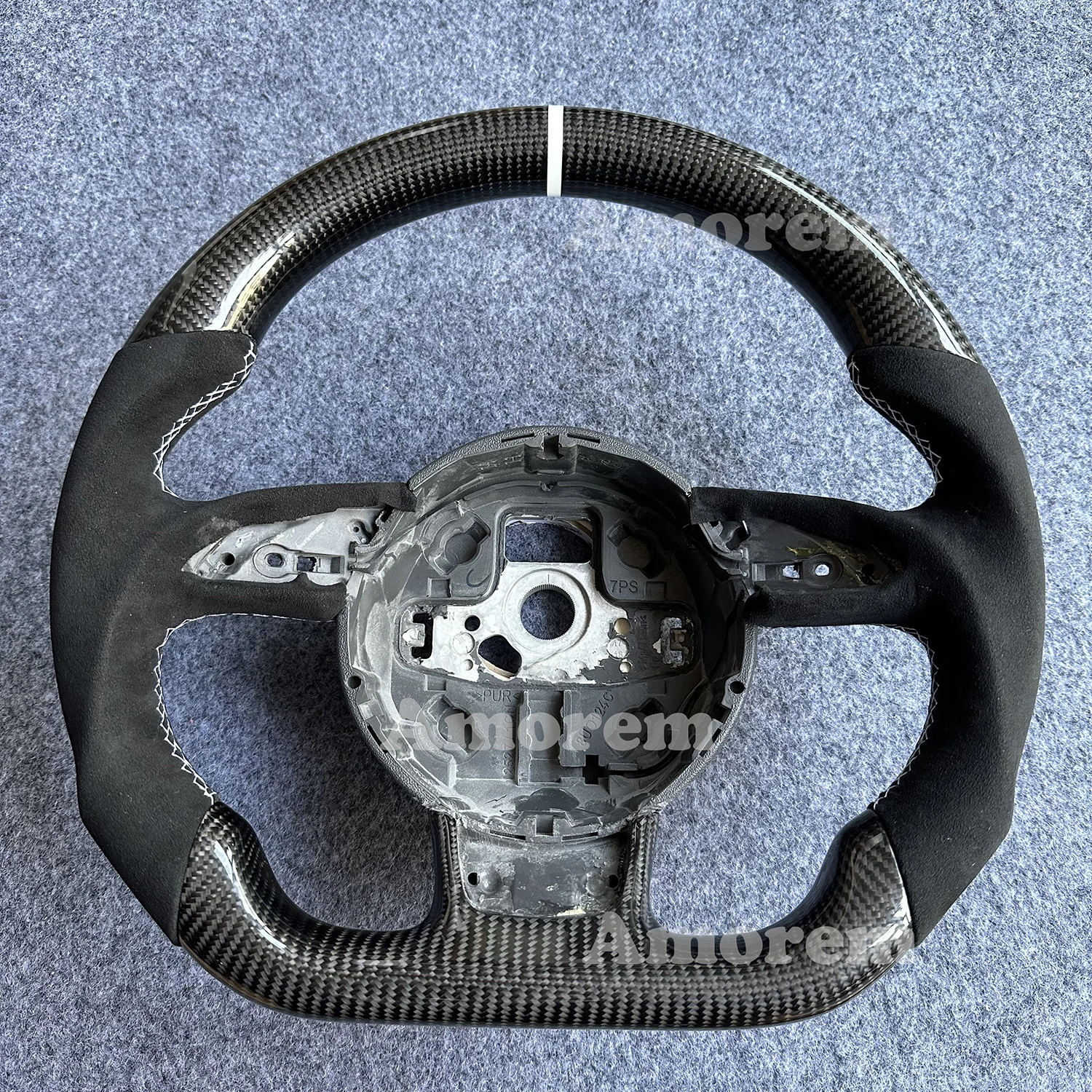 Customised Carbon Fiber Steering Wheel For Audi A4 B8 B8.5 A5 A3 S3 S5 RS3 RS5  2014 2015 2016