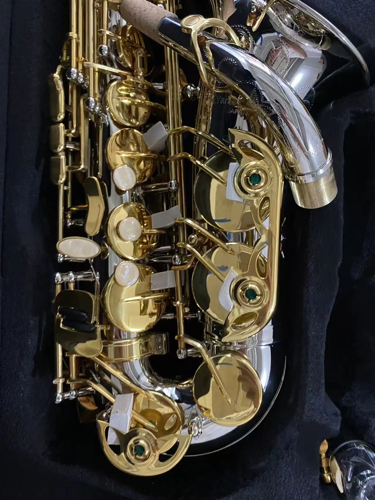 

Premium classic nickel-plated gold key W037 alto saxophone in E-flat key professional performance saxophone