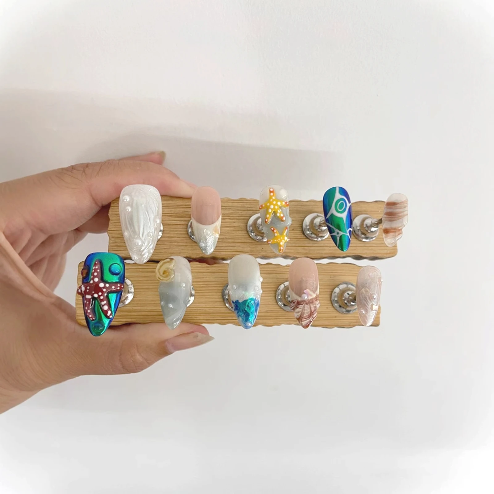 10 stuks handgemaakte oceaanschelp zeester decor druk op nagels draagbaar volledige dekking kunstnagels 3D octopus kwallen ontwerp nepnagels