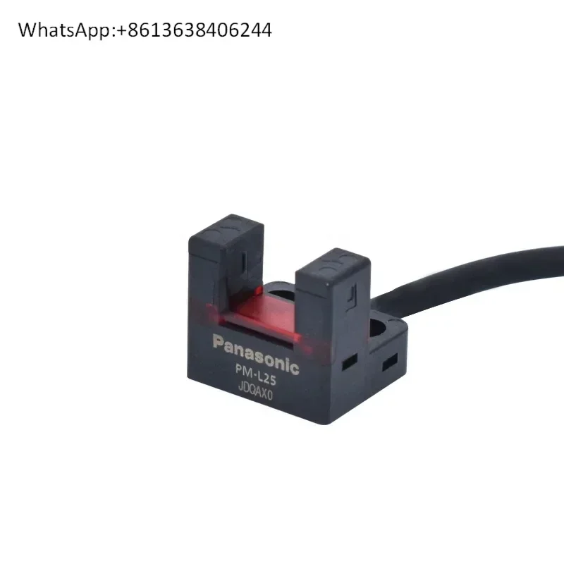 

New original Amplifier Built-in / U-shaped Micro Photoelectric Sensor PM-L25