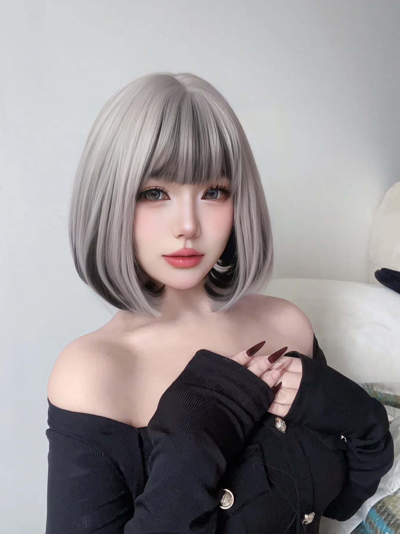 12Inch Silver Gray and Black Lolita Special Style Synthetic Wigs With Bang Short Natural Straight Hair For Women Heat Resistant