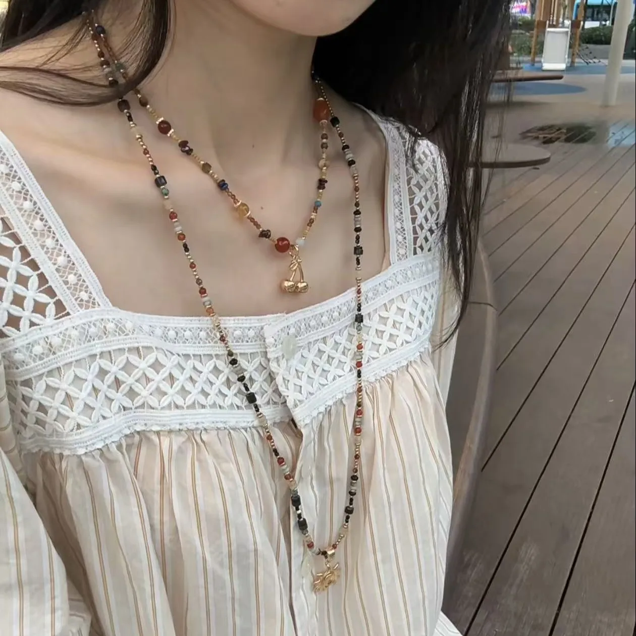 Age-reducing Colored Stone Beads Red Fruit Charm Pendant Necklace Temperament Personality Versatile Clavicle Chain Niche Style